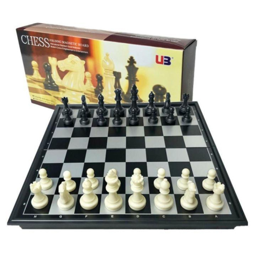 Magnetic chess board